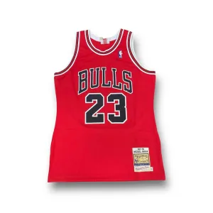 Mitchell & Ness Michael Jordan 1997-1998 Bulls 23 Away Authentic Jersey - Red