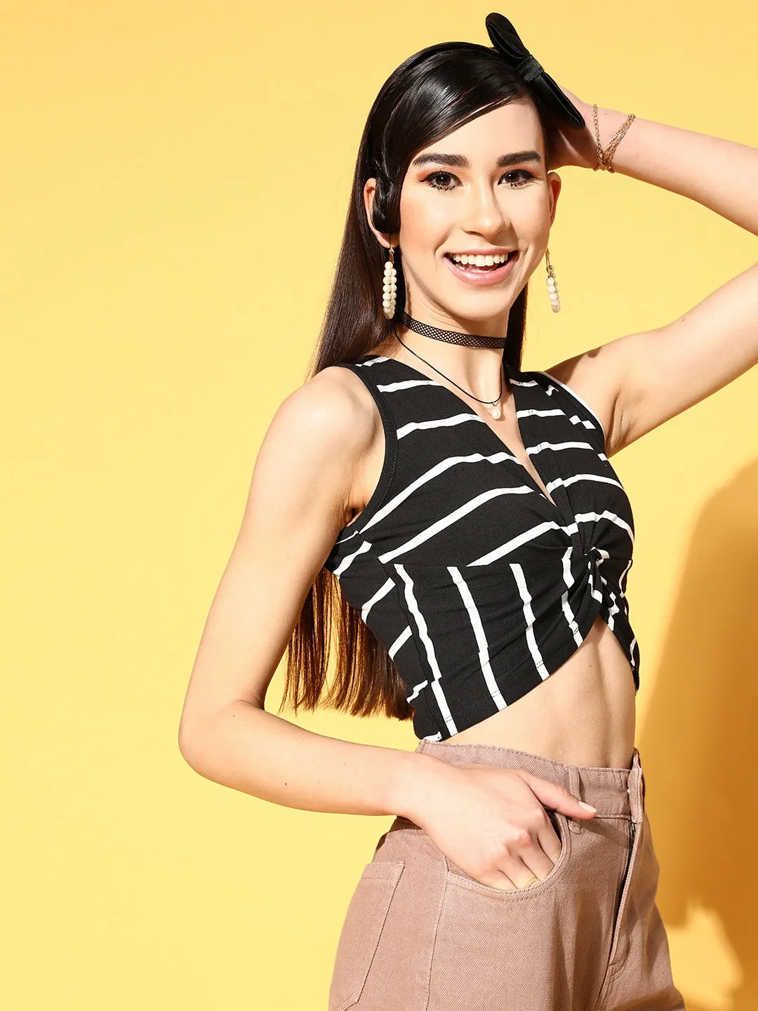 Women Black Stripes Twisted Crop Top