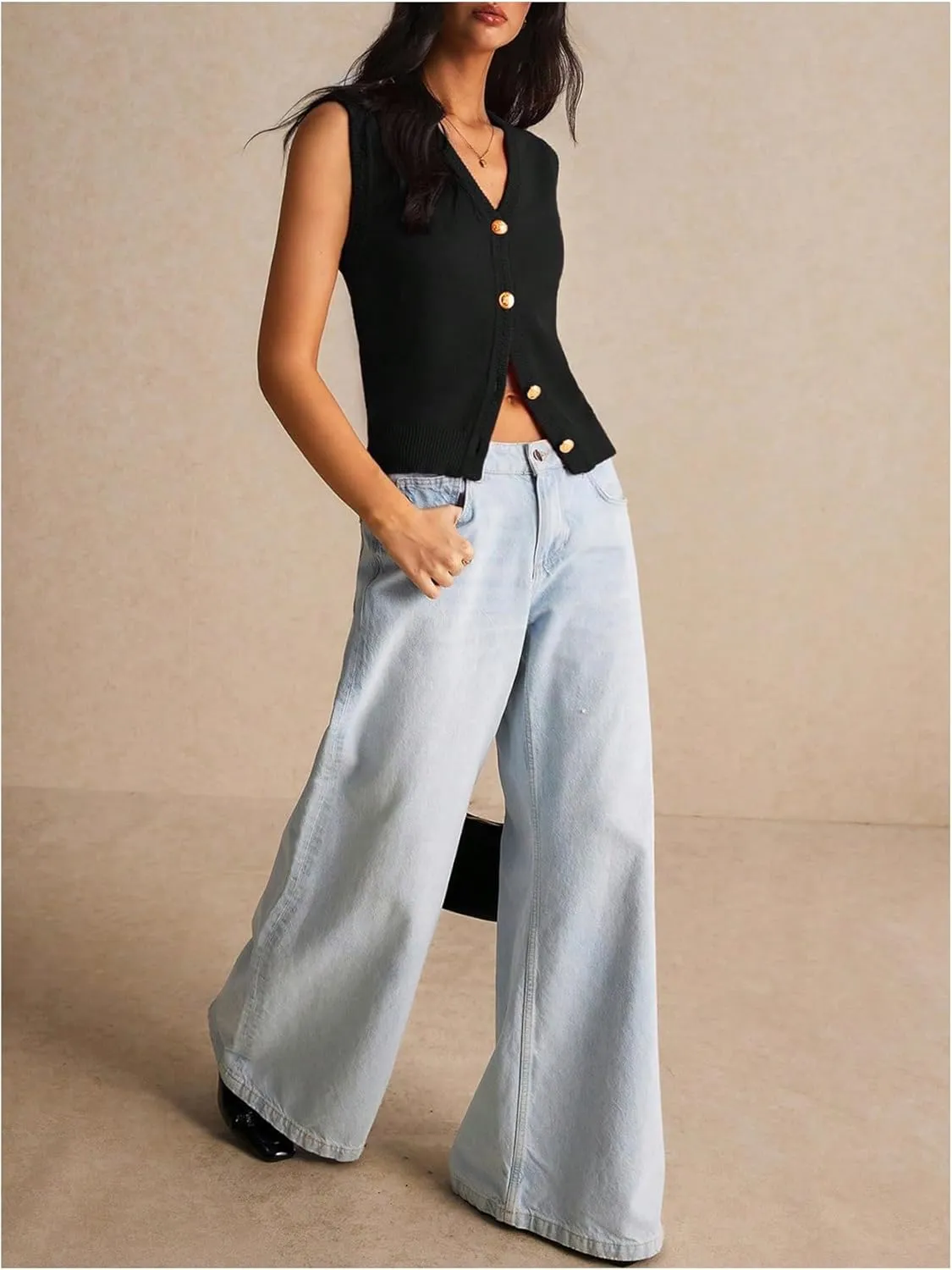 Women's V Neck Sweater Vest Button Down Sleeveless Vest Cardigan Casual Knit Vest